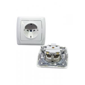 90561042, розетка одинарная с заземлением со шторками белая встроенный монтаж