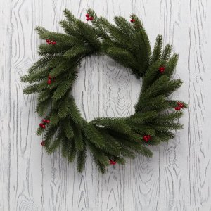 Еловый венок с ягодами Ø 45 см, литой