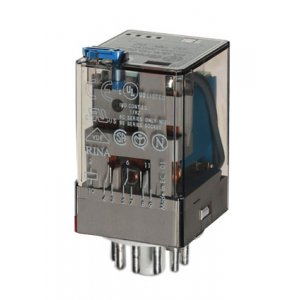 60.13.8.230.0054, реле; монтаж в розетку; 3CO 10A; катушка 230В AC;  кнопка тест + мех.индикатор + L