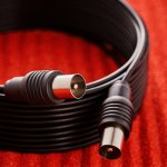 ВЧ кабель ТВ штекер - ТВ штекер, длина  7 метров, черный (тонкий кабель)  REXANT