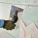 Гладилка нержавеющая 130х270 мм, зуб 4х4 мм, пластиковая ручка