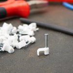 Крепеж кабеля плоский  6 х 4 мм, белый (упак. 50 шт)  REXANT