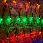 СЕТЬ Треугольная 1,5х2х2 м (основание 1,5м, высота 1,85м), черный ПВХ, 136 LED МУЛЬТИ, соединяется