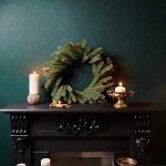 Еловый венок с ягодами Ø 45 см, литой